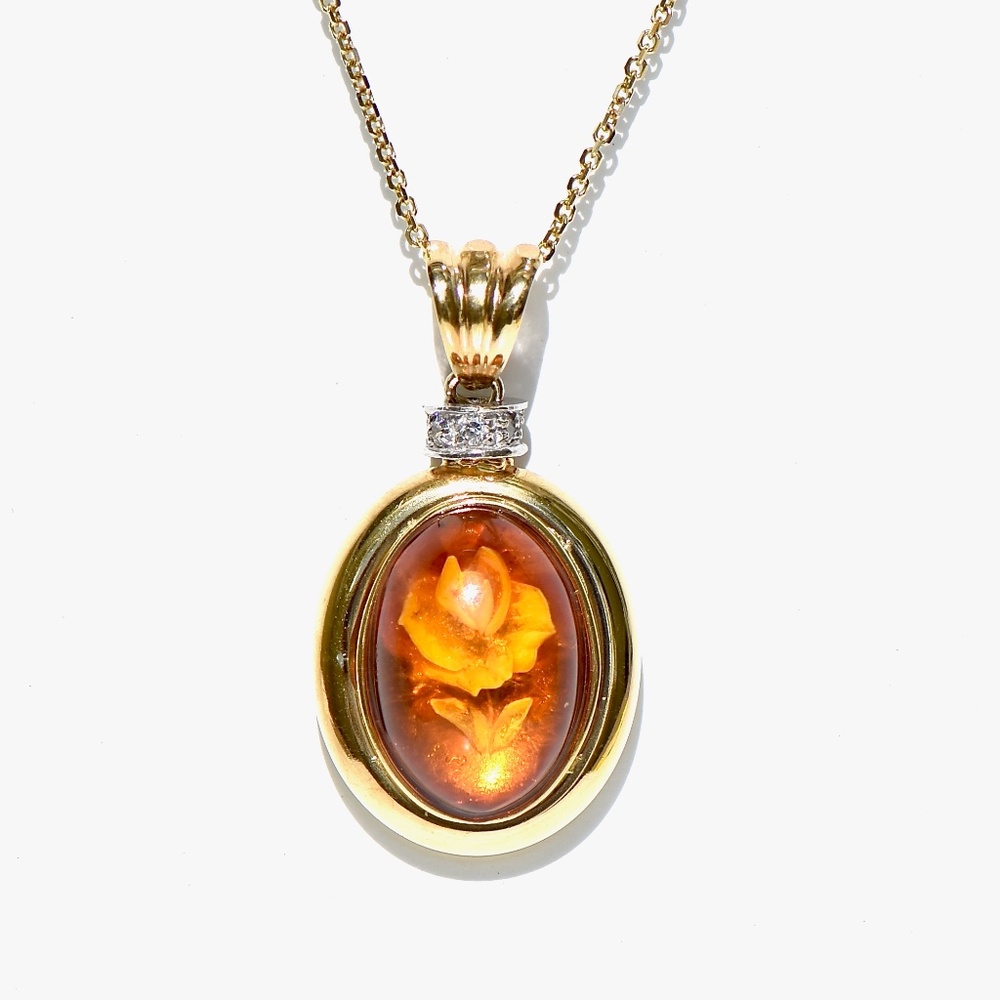 18k Amber Flower OOAK Cabochon Pendant/Necklace